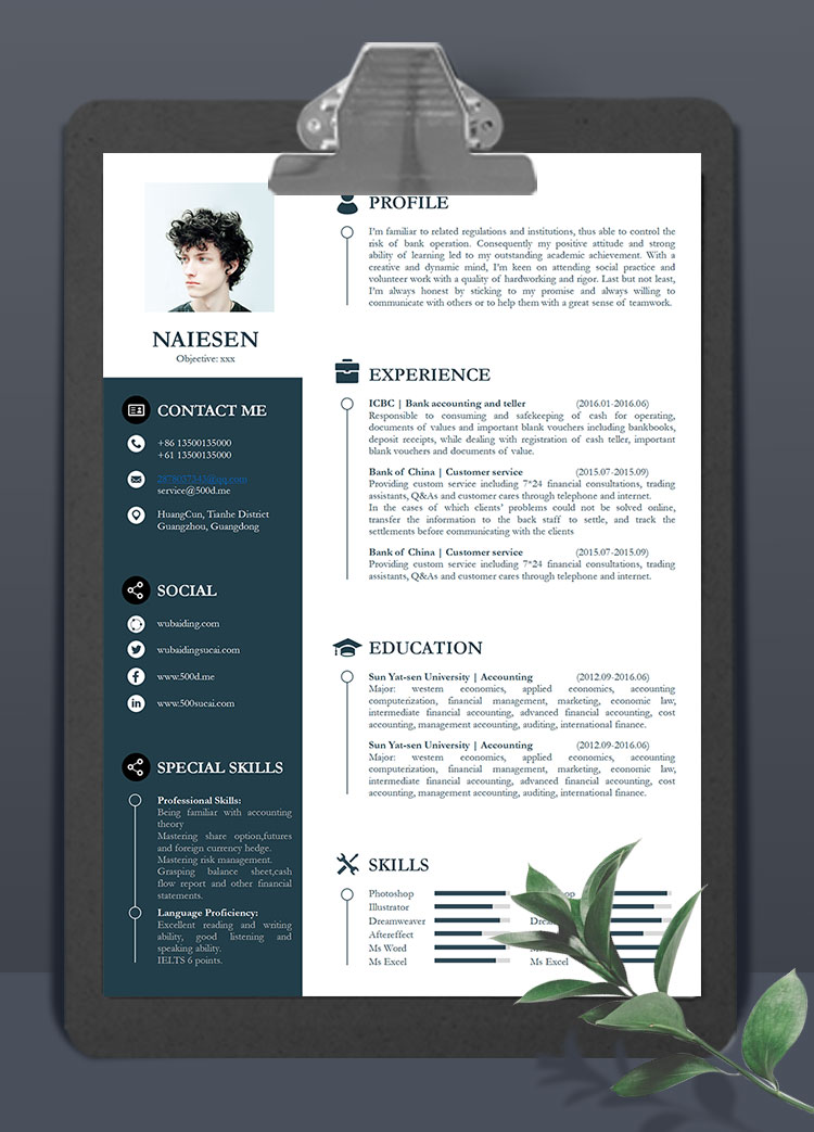 深藍(lán)色簡(jiǎn)約通用英文簡(jiǎn)歷